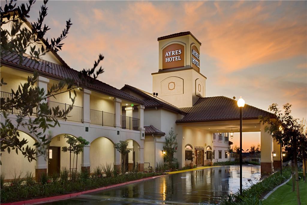 Ayres Hotel Redlands - Loma Linda Екстер'єр фото